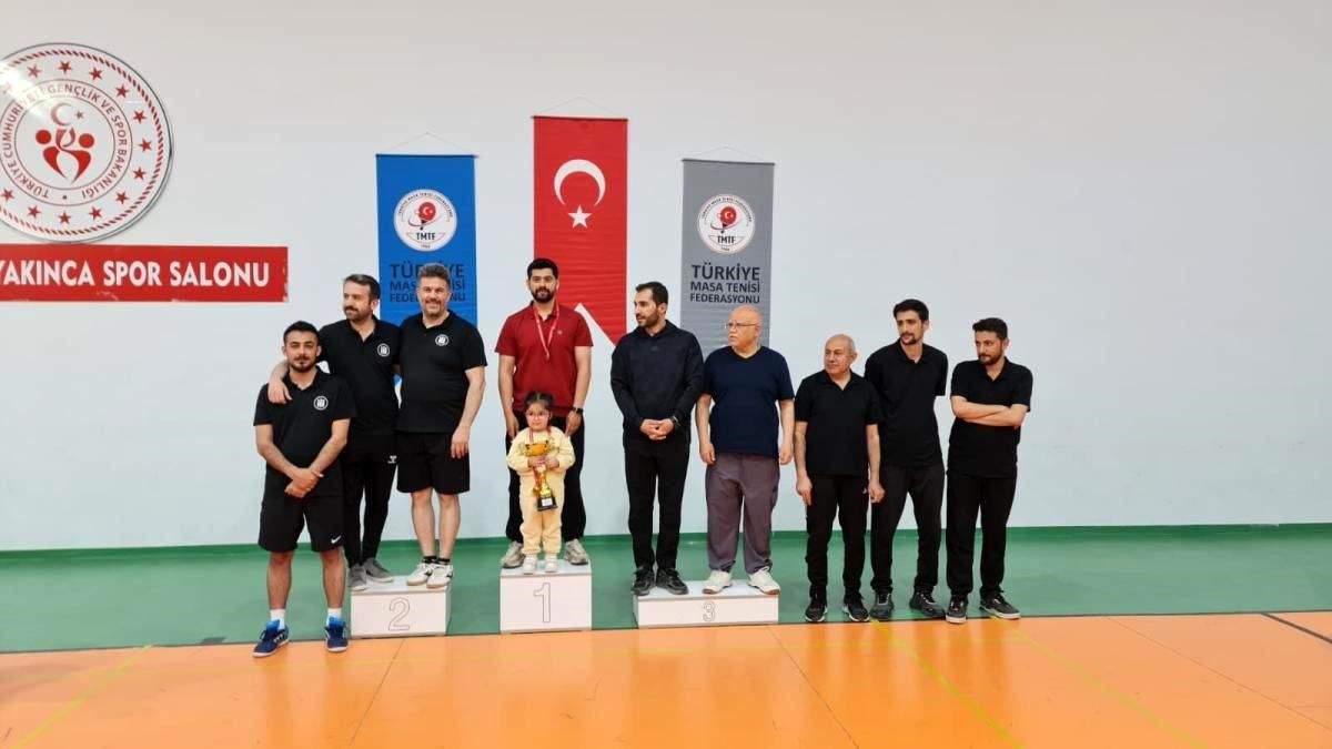 İnönü Üniversitesi, Masa Tenisi Kurumlar Ligi\'nde Malatya ikincisi oldu