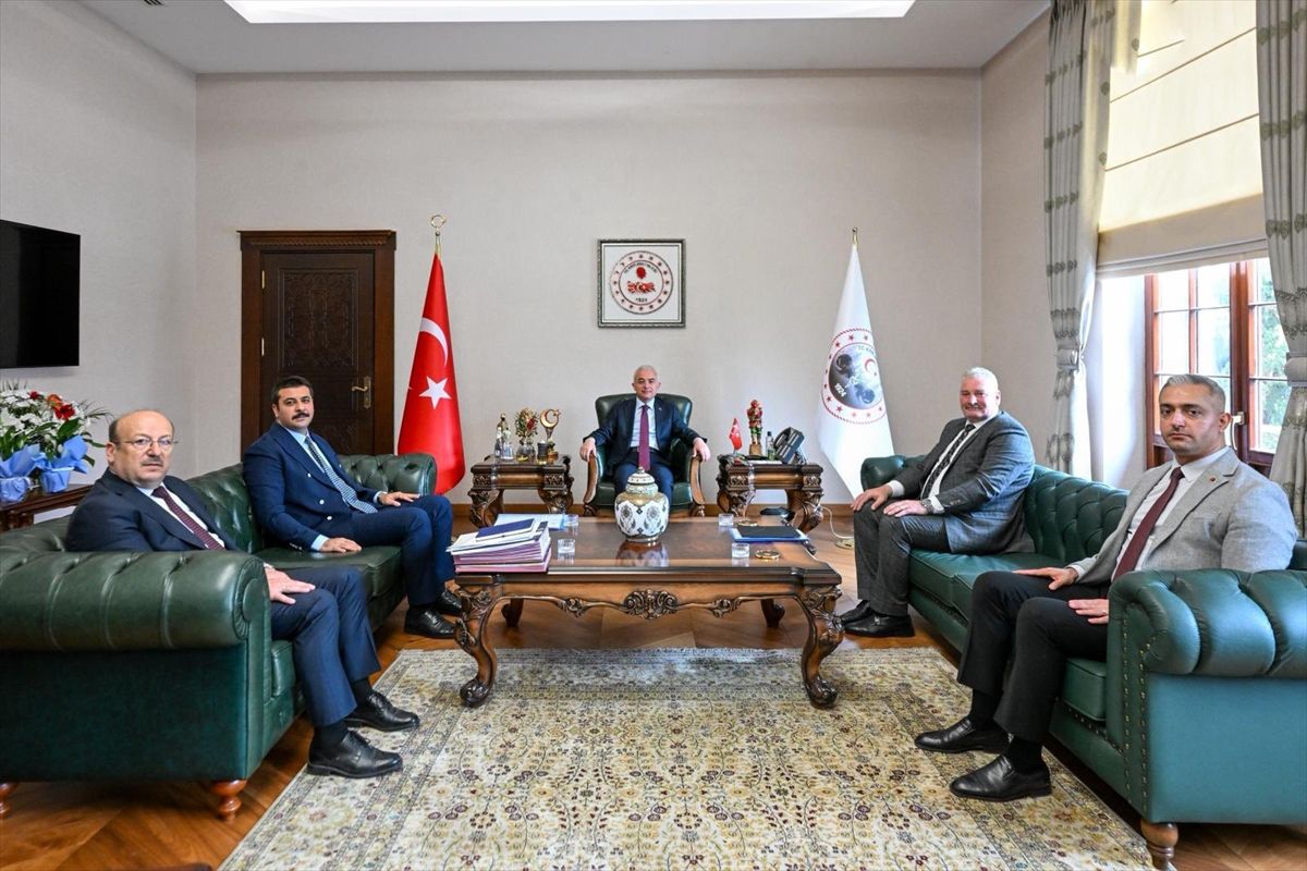 Vali Turan, Tapu ve Kadastro Teşkilatı\'nın 179. Yıl Dönümünü Kutladı