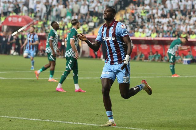 Konyaspor'u yenen Trabzonspor Türkiye Kupası'nın sahibi oldu
