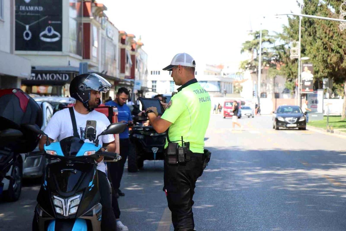 Sakarya\'da Bayram Güvenliği İçin 2.563 Güvenlik Görevlisi