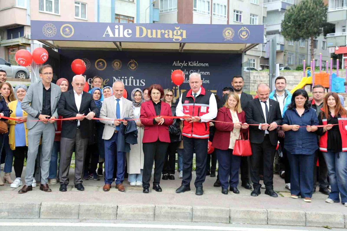 Samsun\'da Milli Aile Haftası başladı: Aile Durağı açıldı