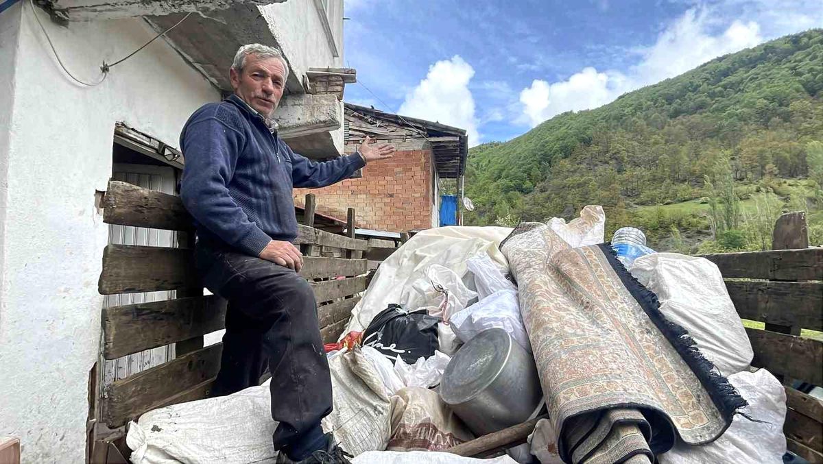 Tokat\'ta Heyelan Riski: Mülk Köyü Boşaltıldı