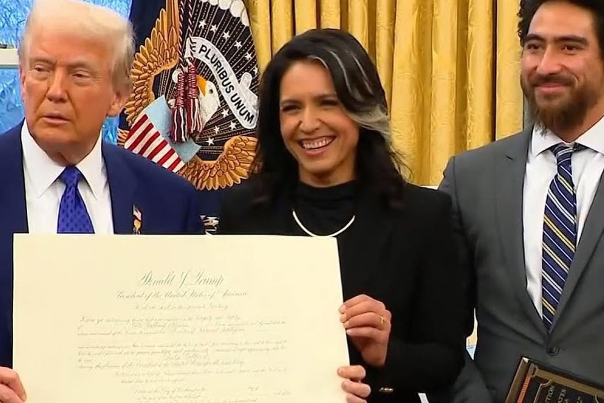 ABD İstihbarat Direktörü Gabbard, Trump\'a istifasını sundu