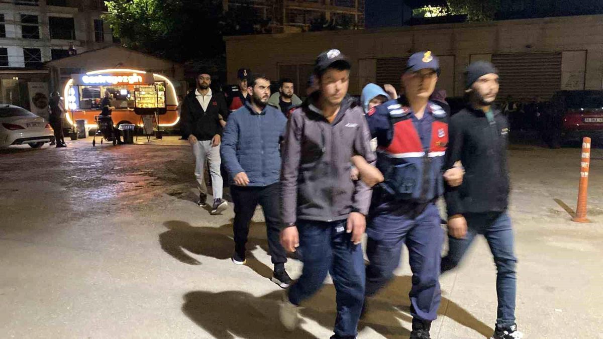 İnegöl\'de Kaçak Göçmen Operasyonu