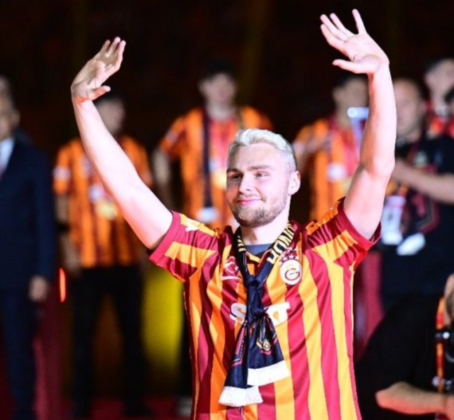 10+4 kuralı başını yaktı! Okan Buruk yıldız futbolcusunu takımda istemiyor