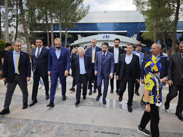 Aziz Yıldırım özel uçakla Şanlıurfa'ya gitti