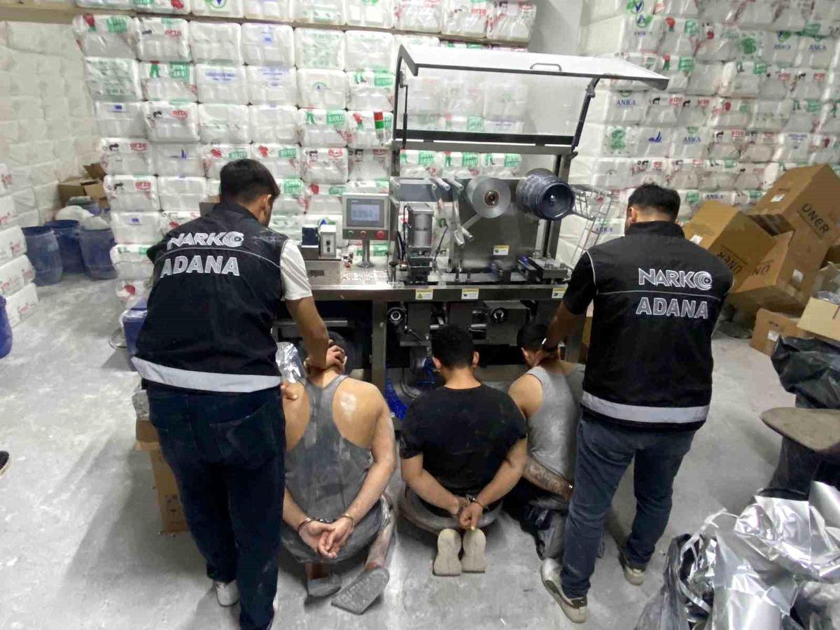 Adana\'da Narkotik Operasyonu: 4 Milyon Uyuşturucu Hap Ele Geçirildi