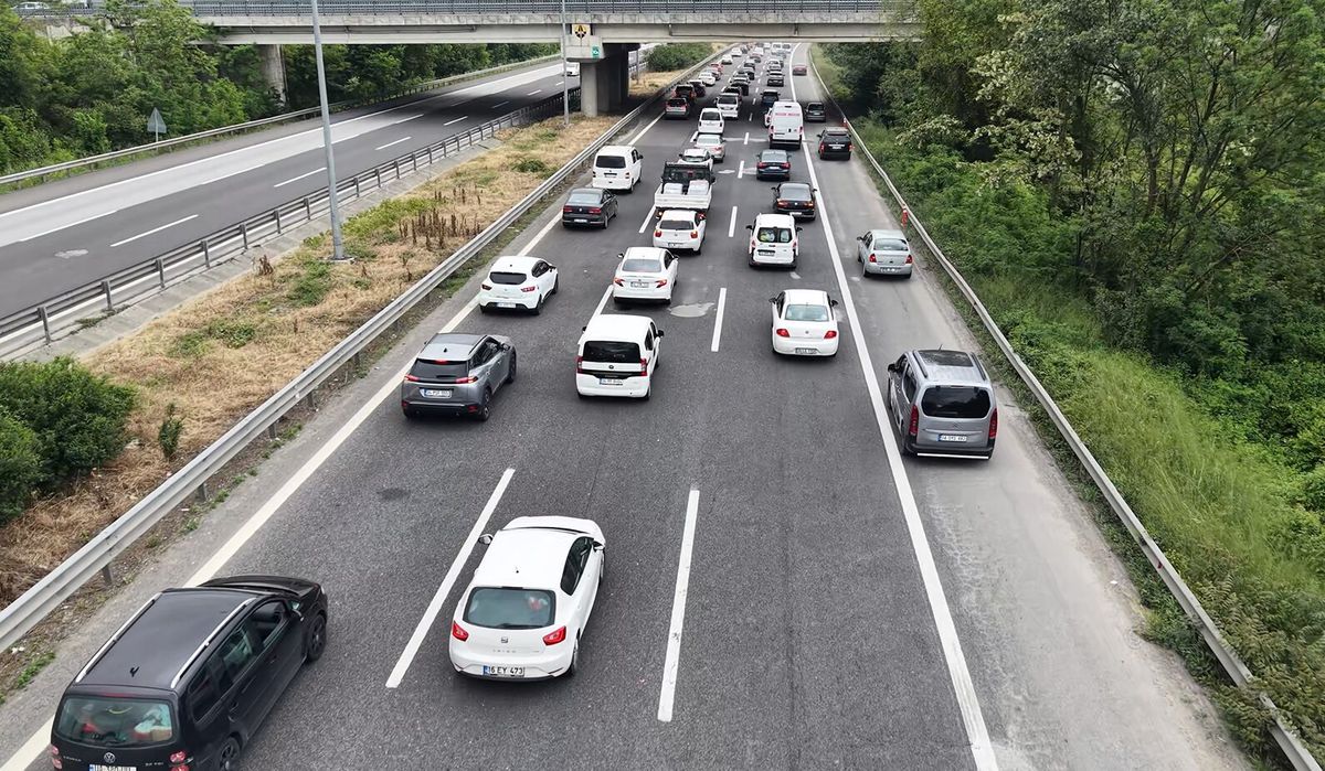 Düzce\'de Kurban Bayramı Trafiği Yoğunlaştı
