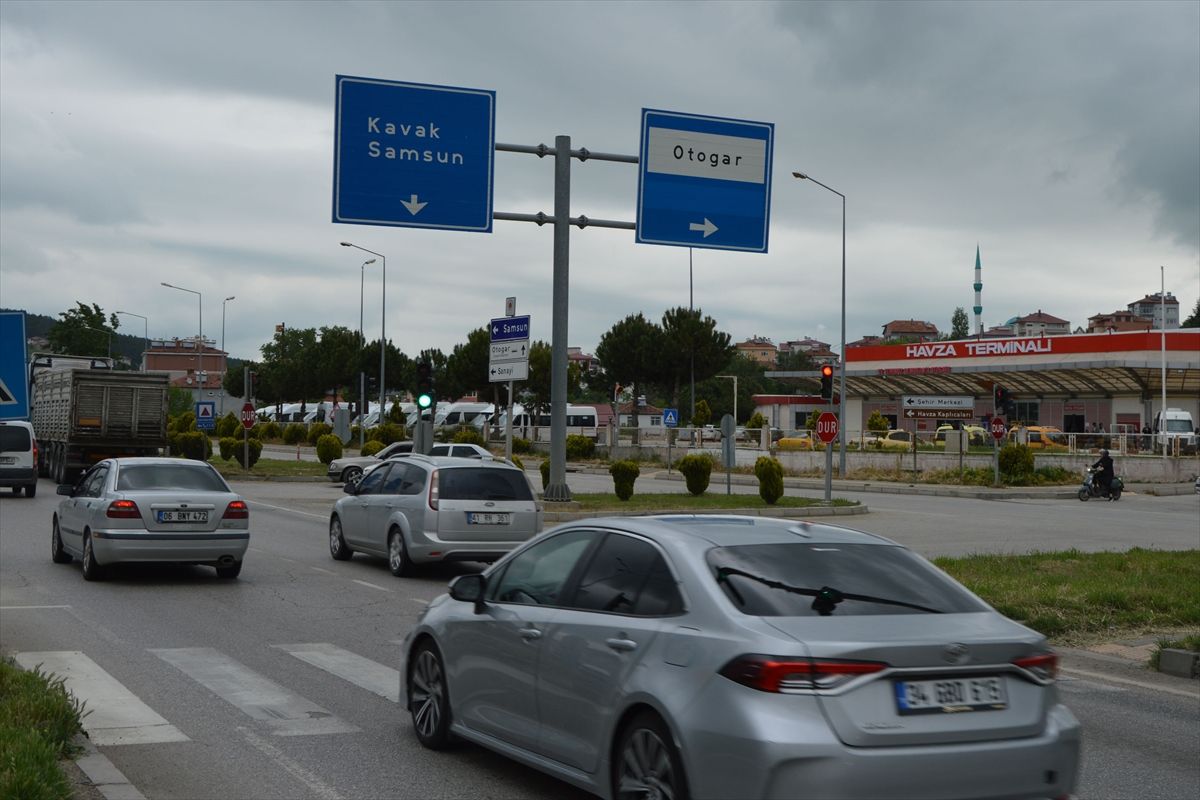 Ankara-Samsun Yolunda Bayram Yoğunluğu