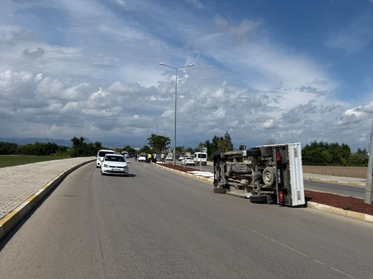 Antalya\'da Trafik Kazası: 7 Yaralı
