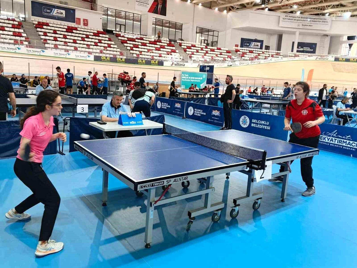 Aydınlı Sporcular Masa Tenisi Şampiyonu