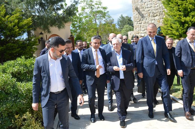 Aziz Yıldırım'dan Fenerbahçe İçin Plan
