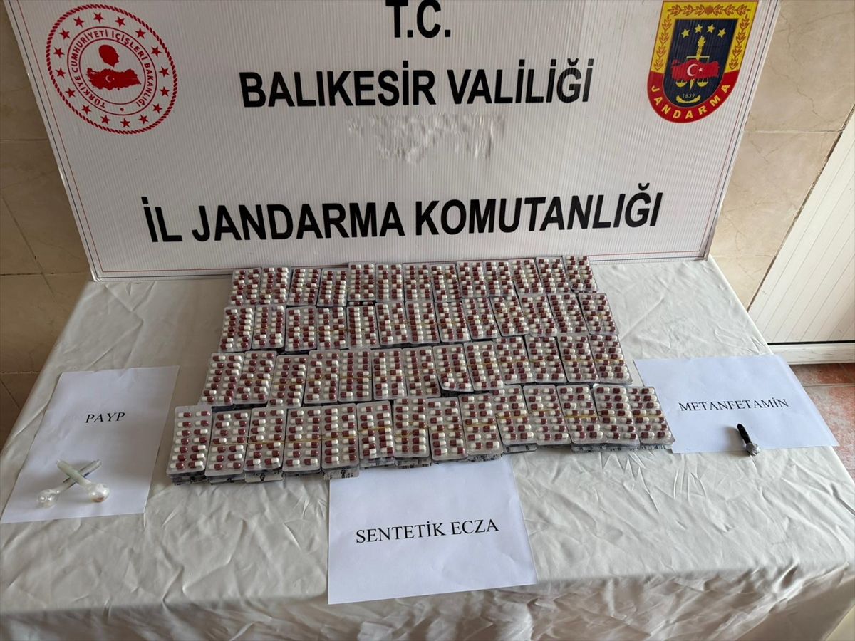Balıkesir\'de Uyuşturucu Operasyonu: 2 Tutuklama