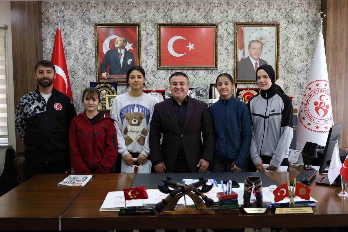 Bilecik Boksçularından Şampiyonluk Başarısı