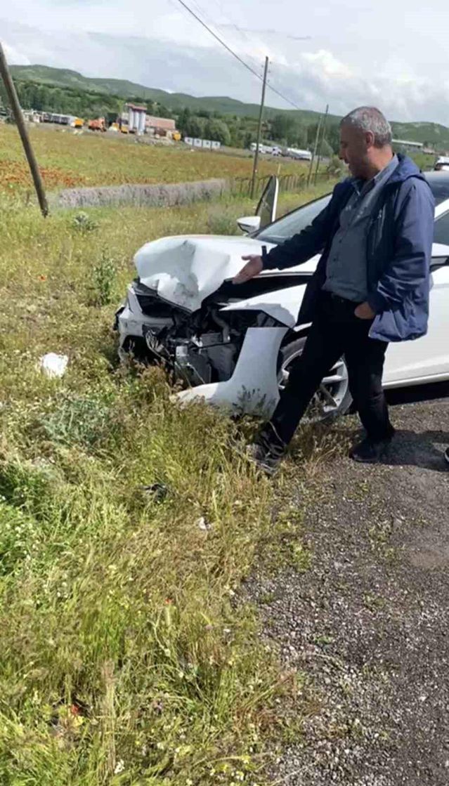 Bingöl'de Zincirleme Kaza: 1 Yaralı