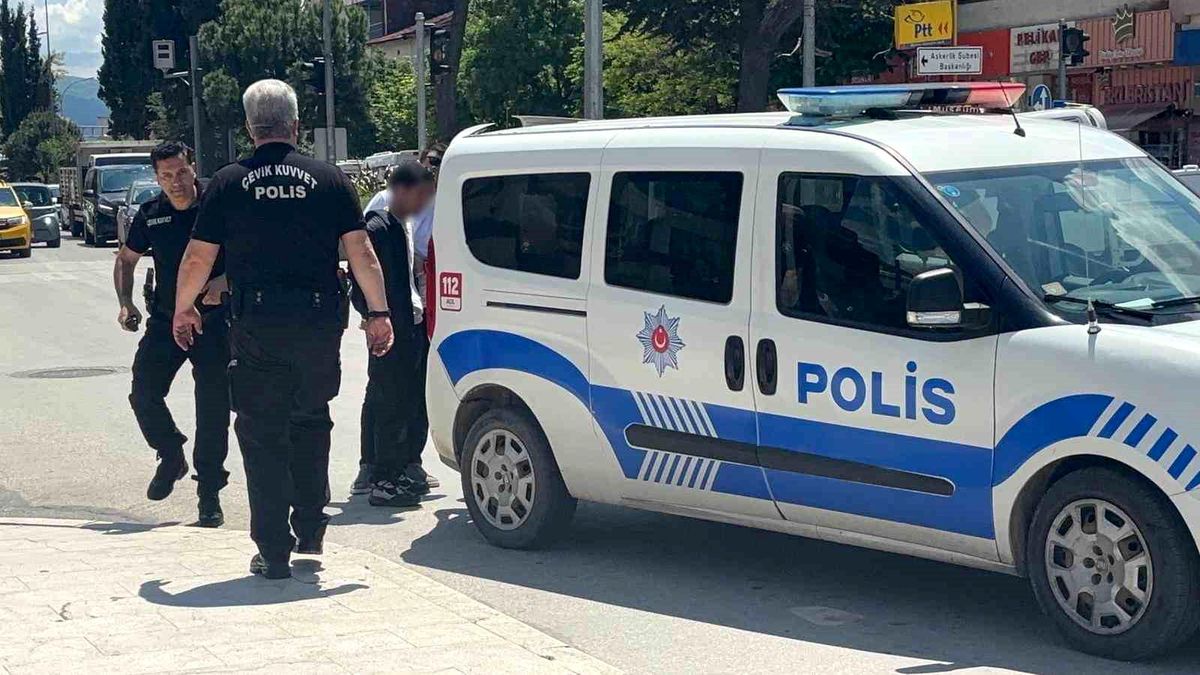 Bilecik\'te Boşanma Tartışması Bıçaklı Kavgaya Dönüşmeden Önlenmiş
