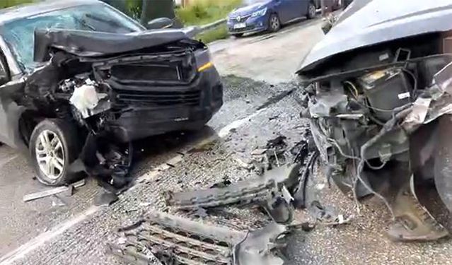 Isparta'da Trafik Kazasında 5 Yaralı