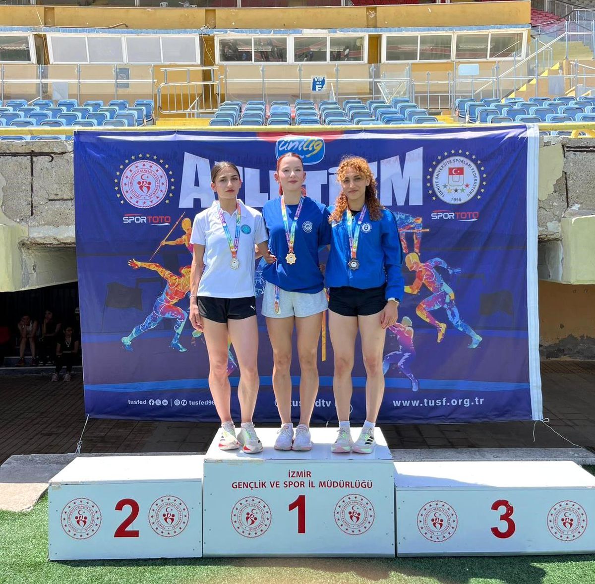 BUÜ Atletizmde Rekor ve Madalya Kazandı