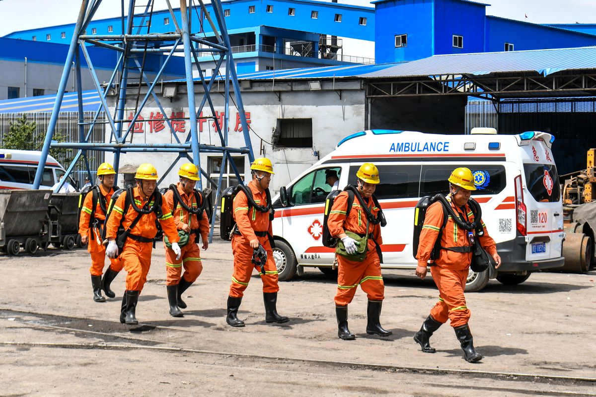 Çin\'de Kömür Madeninde Gaz Patlaması: 82 Ölü