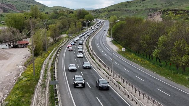 D-100'de Kurban Bayramı Yoğunluğu
