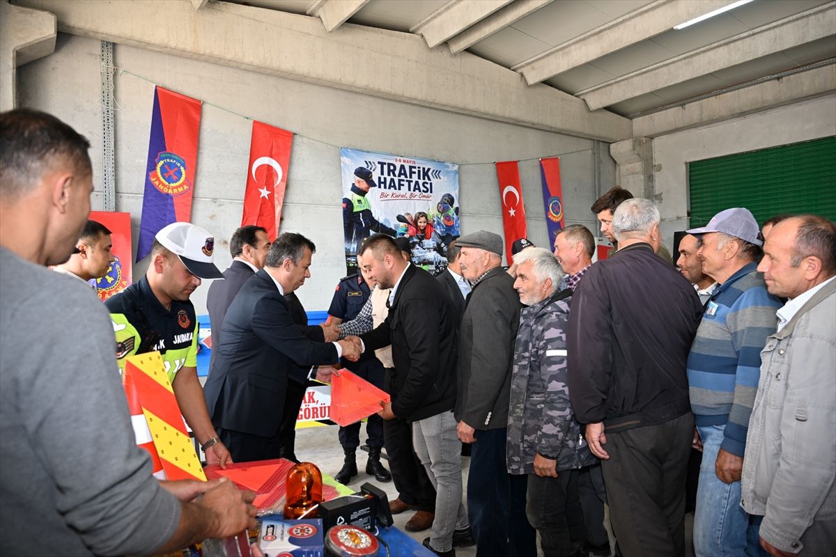 Demirci\'de Güvenli Sürüş Toplantısı