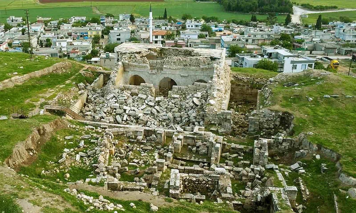 Gaziantep\'te Tarihi Cami Restorasyonu Bekleniyor