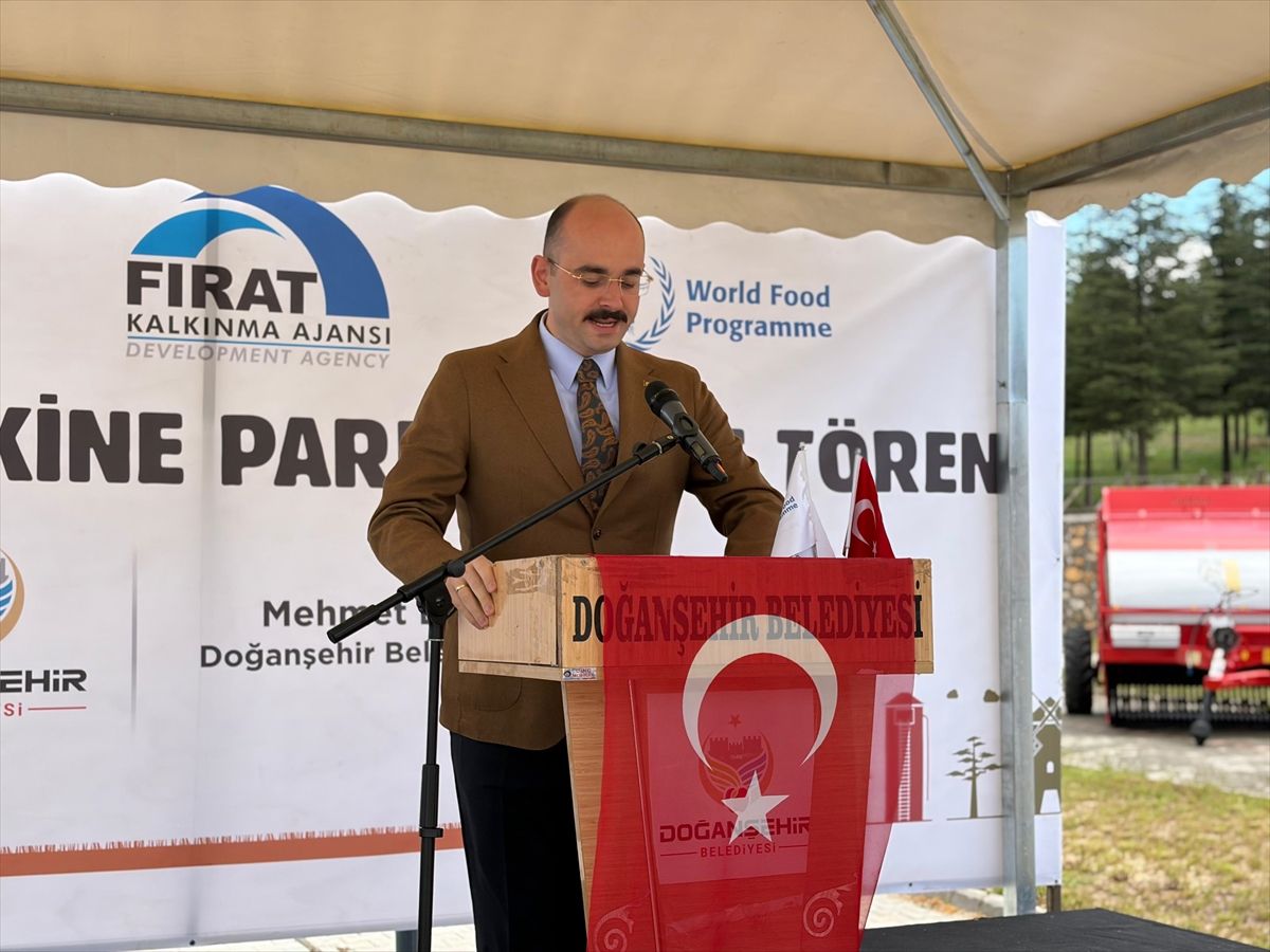 Doğanşehir\'de Ortak Tarım Makineleri Parkı açıldı