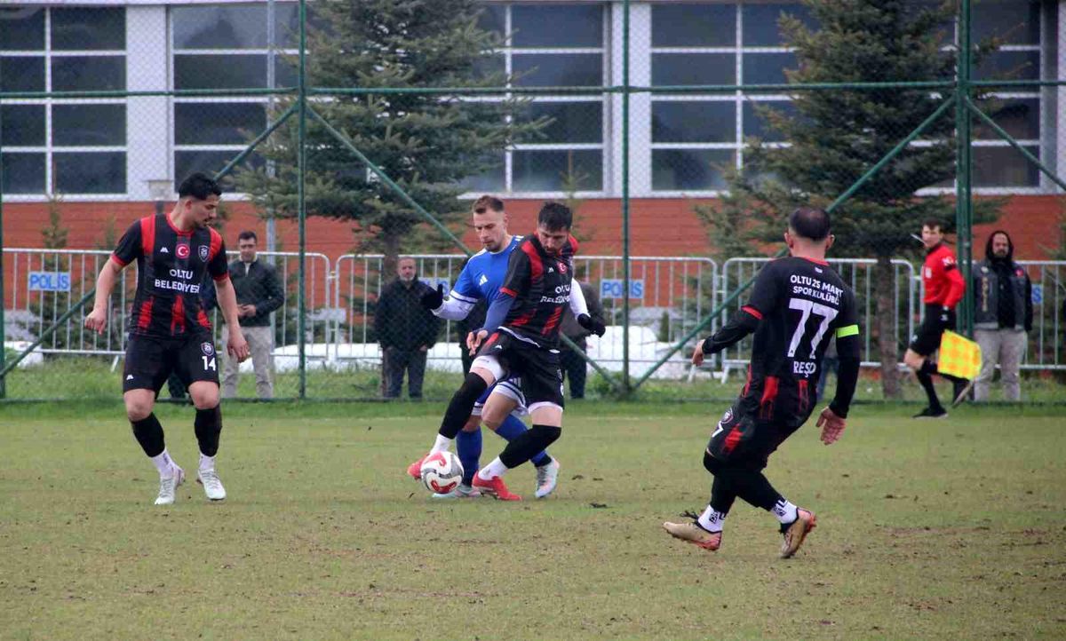 EBBSK BAL\'da kaldı: Oltu 25 Mart\'ı 3 golle geçti