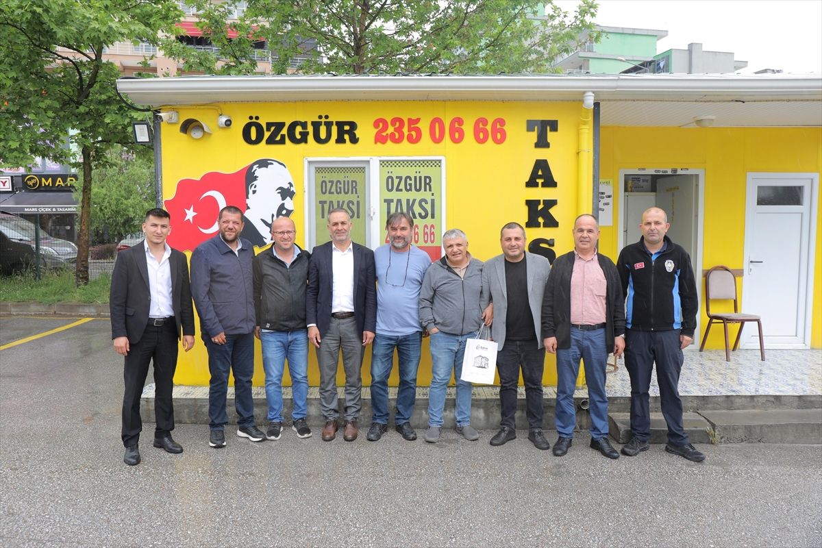 Edirne\'de Taksicilere Bayram Ziyareti