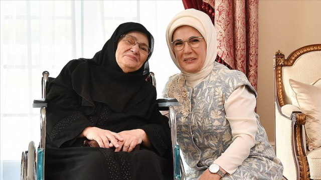 Emine Erdoğan'dan