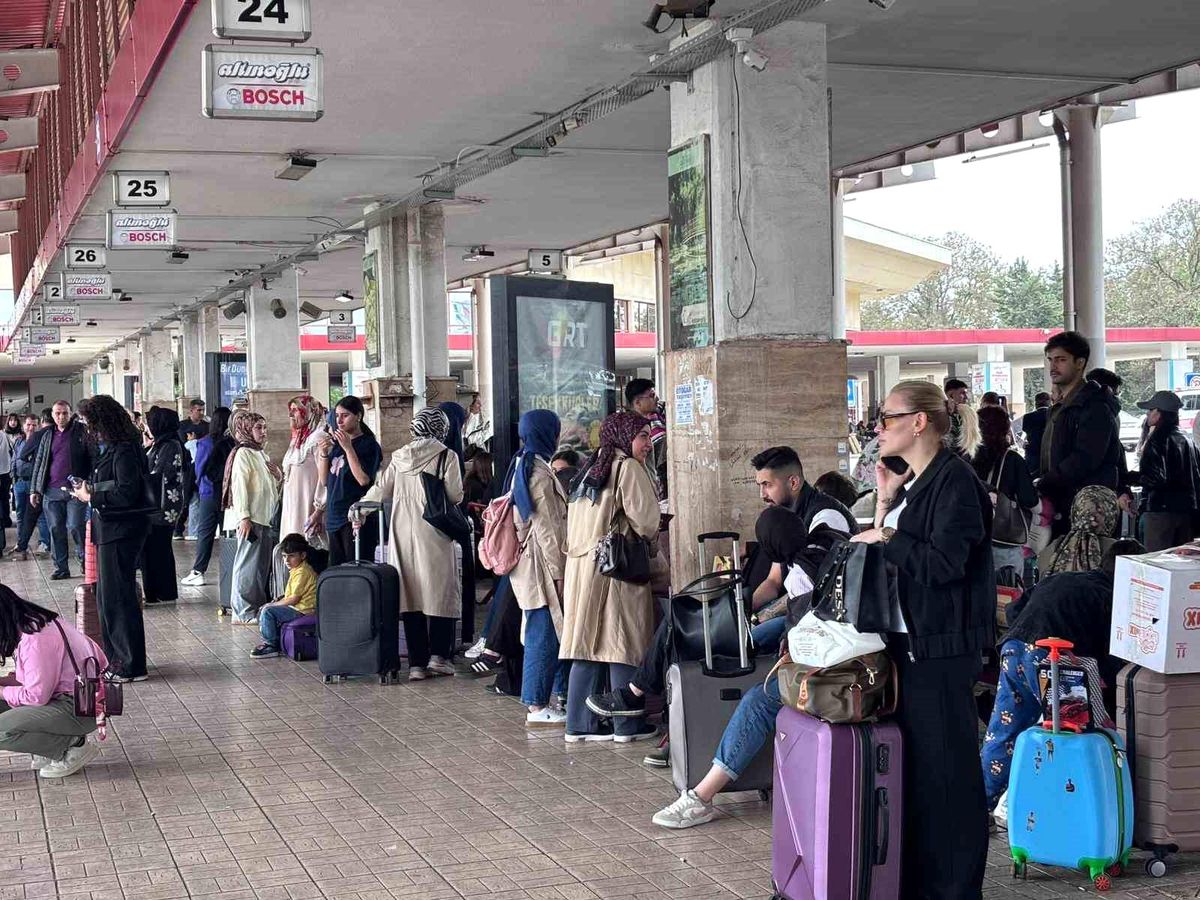 Gaziantep Otogarında Kurban Bayramı Yoğunluğu