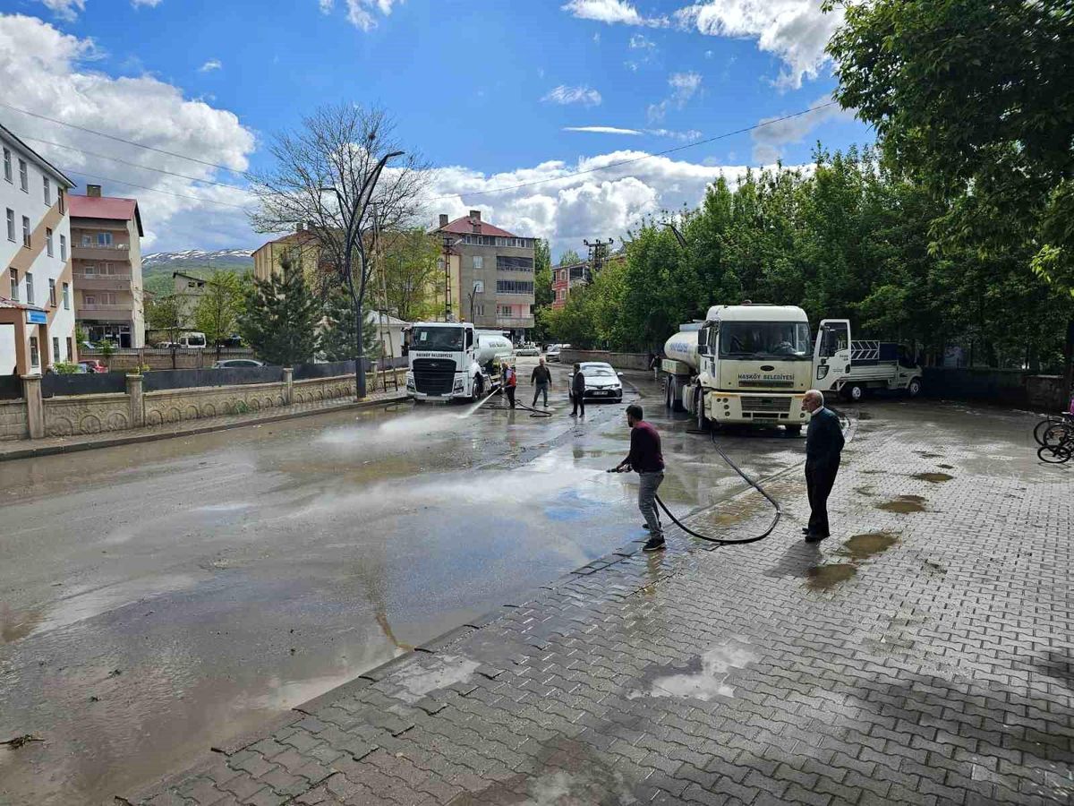 Hasköy\'de bayram öncesi temizlik seferberliği