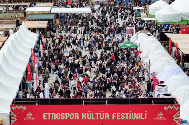 İstanbul'da 8. Etnospor Kültür Festivali coşkusu