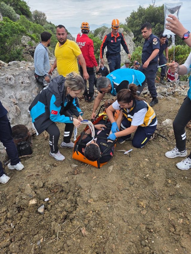 Düşen Jandarma Mahsur Kaldı, Kurtarıldı