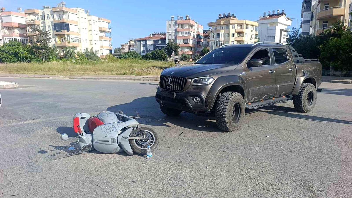 Manavgat\'ta Kaza: Motosiklet Sürücüsüne 200 Bin TL Ceza