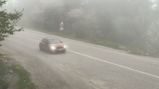 Kastamonu'da Sis Trafiği Yavaşlattı