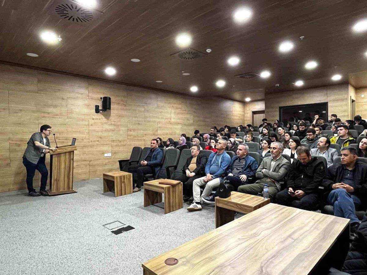Kastamonu Üniversitesi\'nde Madde Bağımlılığı Paneli