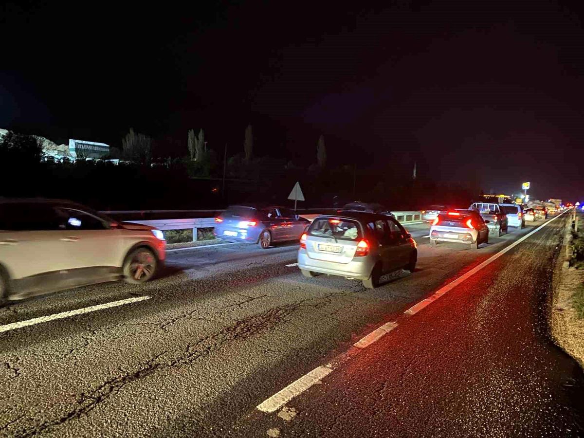 Kemikli Rampaları\'nda Bayram Traffiği