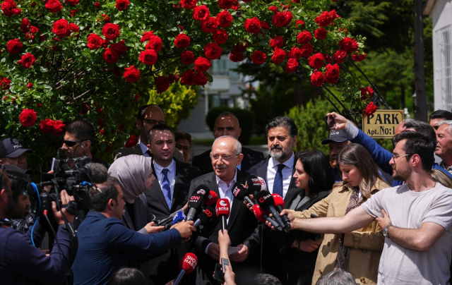 Kılıçdaroğlu'ndan Özgür Özel'in Grup Başkanlığı'na ilk yorum: Yeni görevi hayırlı olsun