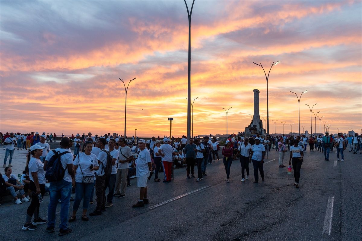 Küba\'da Raul Castro’ya Destek Gösterisi