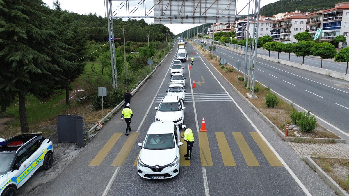 Muğla\'da Kurban Bayramı Trafik Yoğunluğu