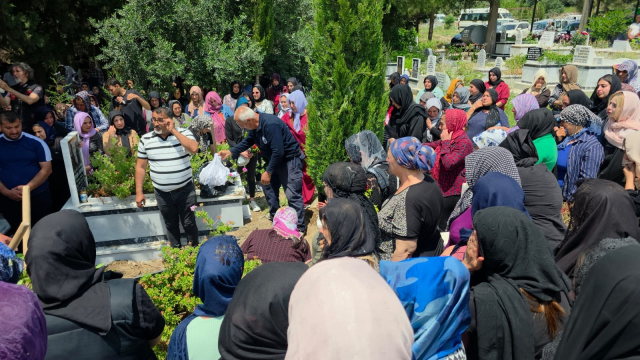 Selde evladını kaybeden annenin feryadı yürek yaktı: Sana gitme dedim