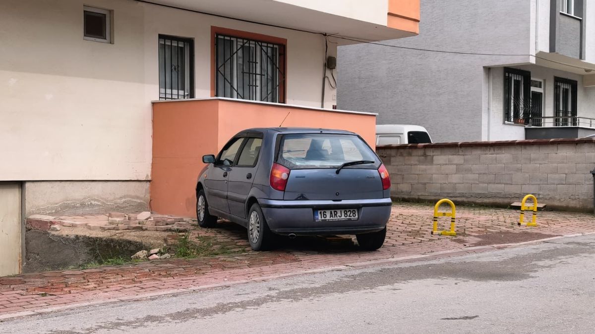 İnegöl\'de Ters Yolda Giden Sürücüye Cezayı Yedi