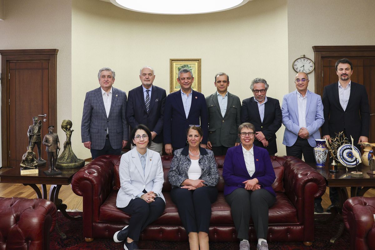 TTB ve Barolar, CHP\'yi Ziyaret Etti