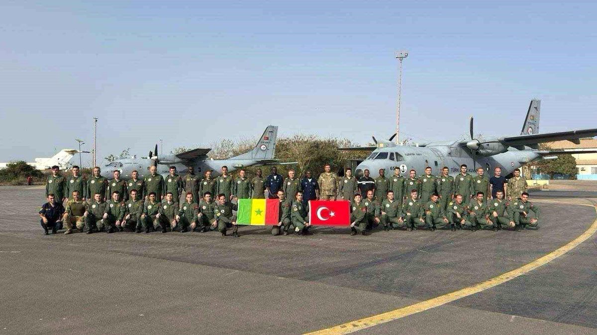Türk Deniz Kuvvetleri Senegal\'da Uçuş Gerçekleştirdi