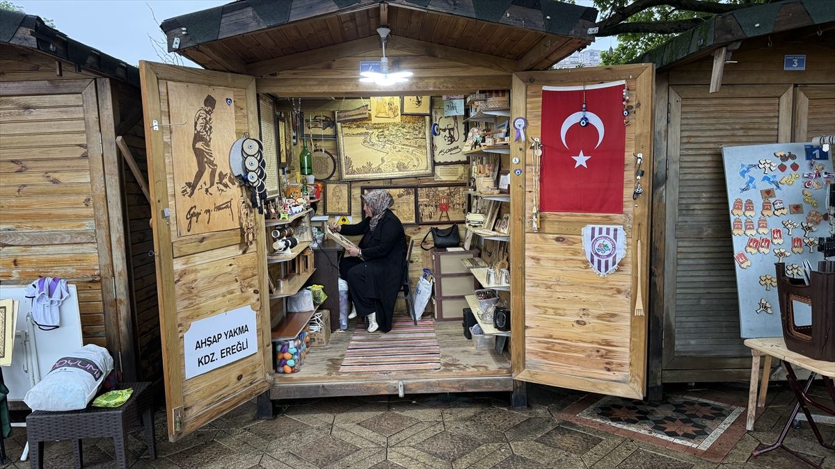 Melek Çetin: Ahşap Sanatında Eğitim İle Yeni Bir Yolda