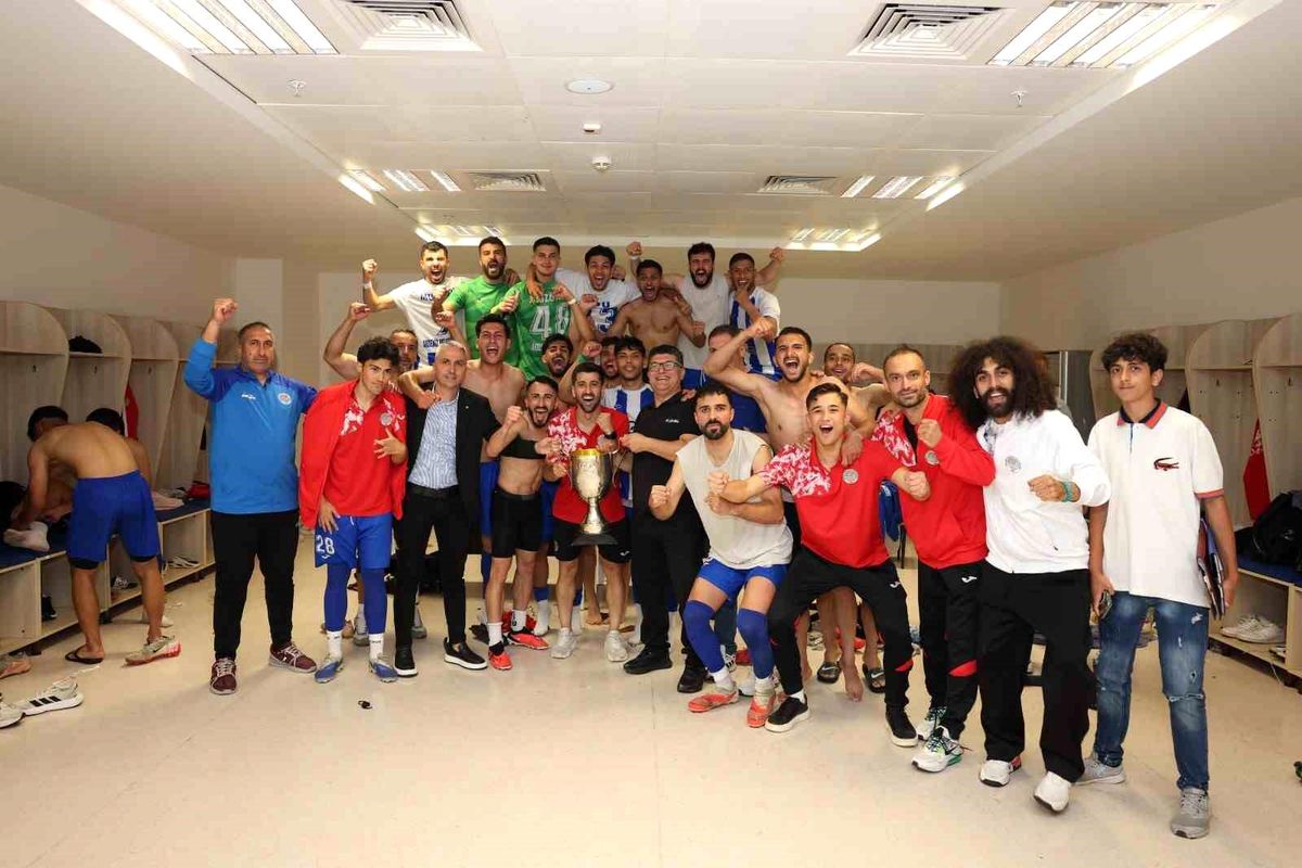 Akdeniz Belediye Spor BAL\'a yükseldi