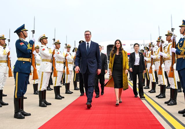 Vucic, Çin'e Resmi Ziyaret Gerçekleştiriyor