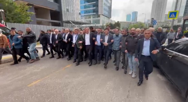 Ankara Valiliği: Emniyete CHP Genel Merkezi'nin boşaltılması için talimat verildi