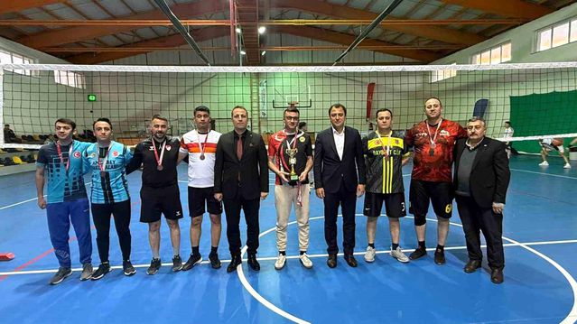 Aydıntepe Voleybol Turnuvası Bitti